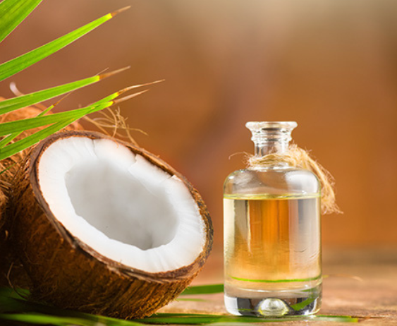 Experience our 100% Pure Virgin Coconut Oil. Mechanically extracted from dried coconut meat with zero chemical additives, it offers a perfectly mild aroma and clean taste. It's crystal clear when warm and solidifies to a pure white when cool—a natural sign of its high quality.